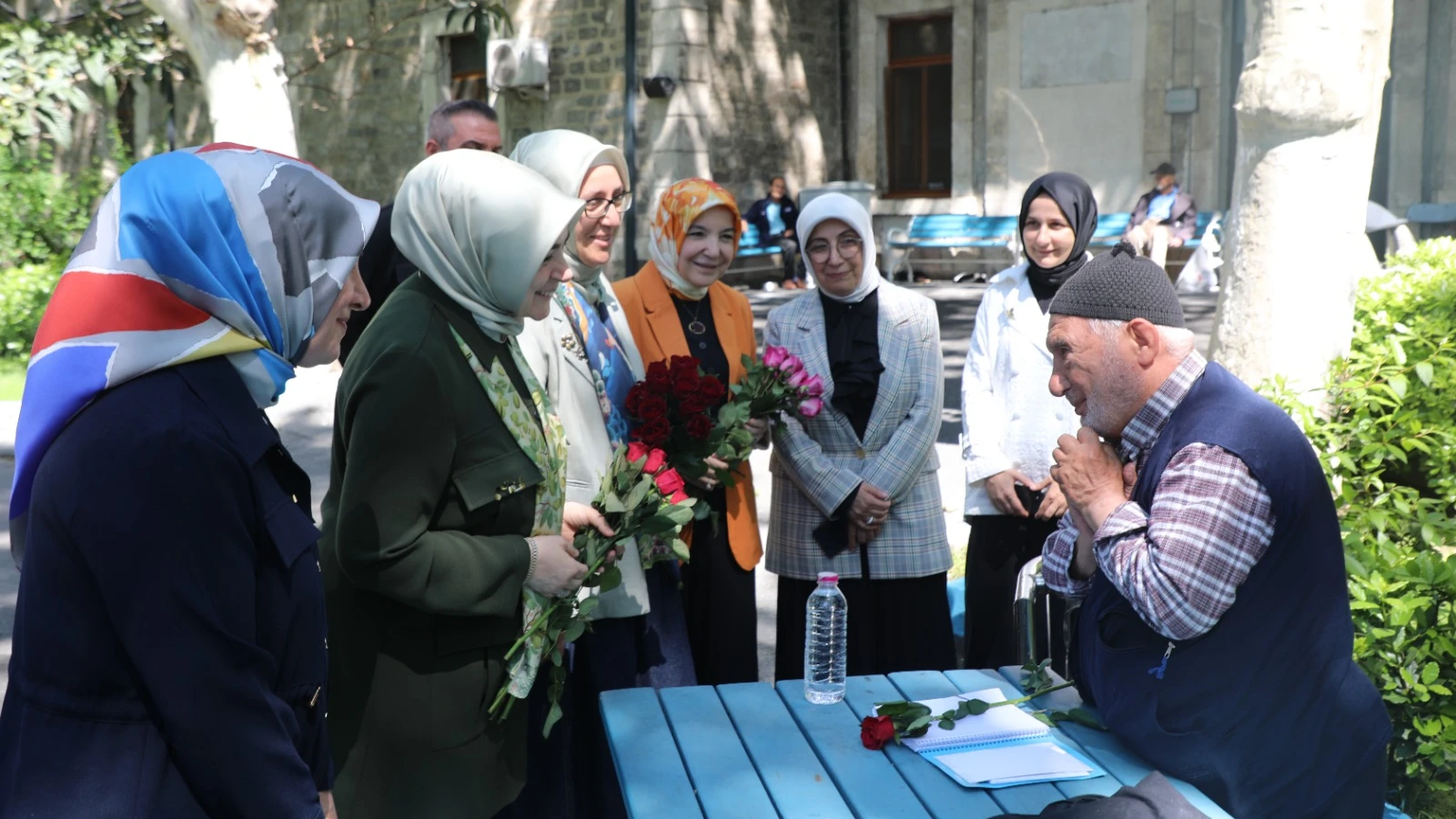 Kadın Kolları Bayramlaşma 1