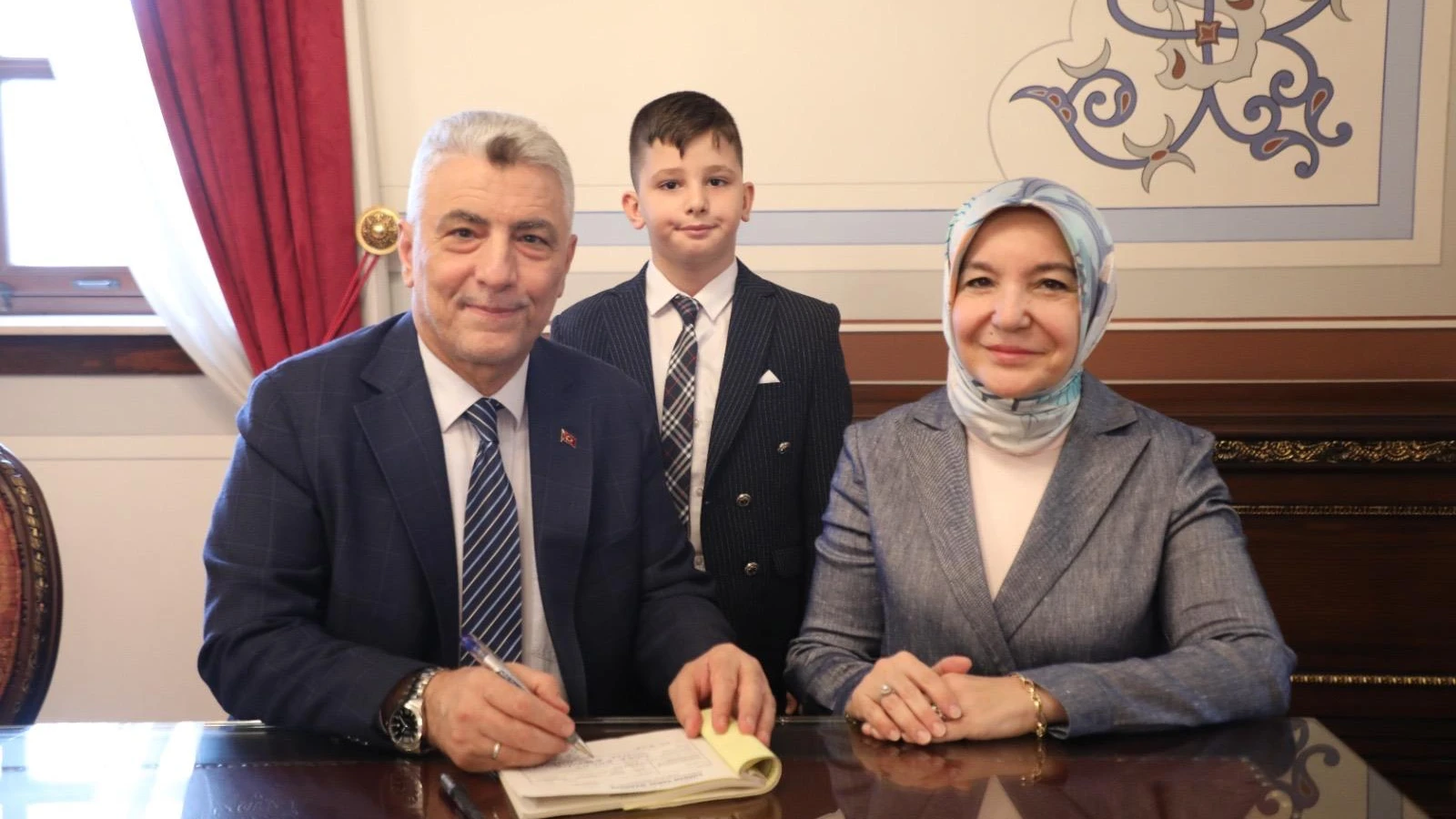 Ticaret Bakanı Kurban 1