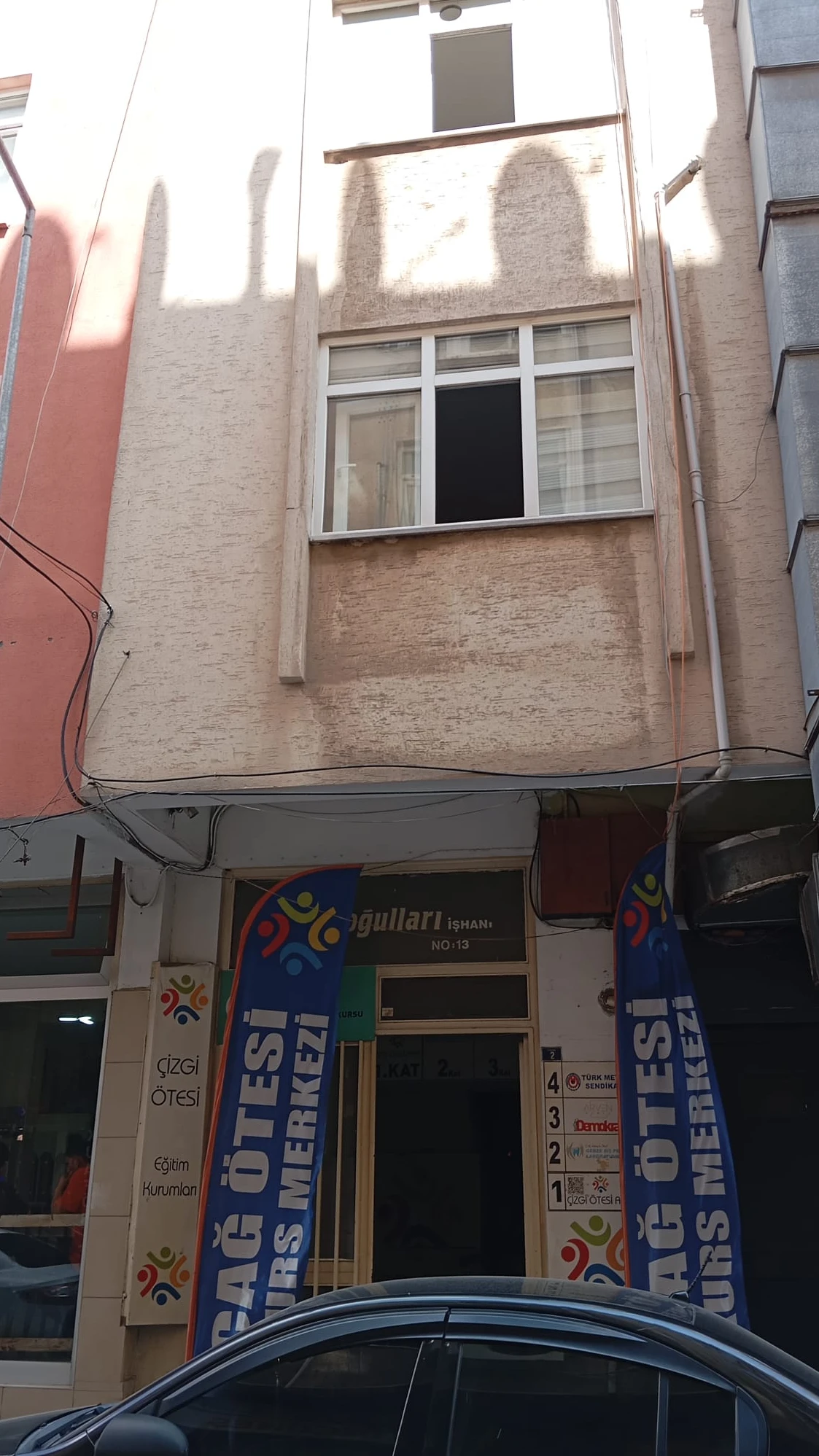 72 Kocaeli. Gebze Güzeller Mah. Zübeyde Hanım Cad. 1225 Sok. No. 2-3